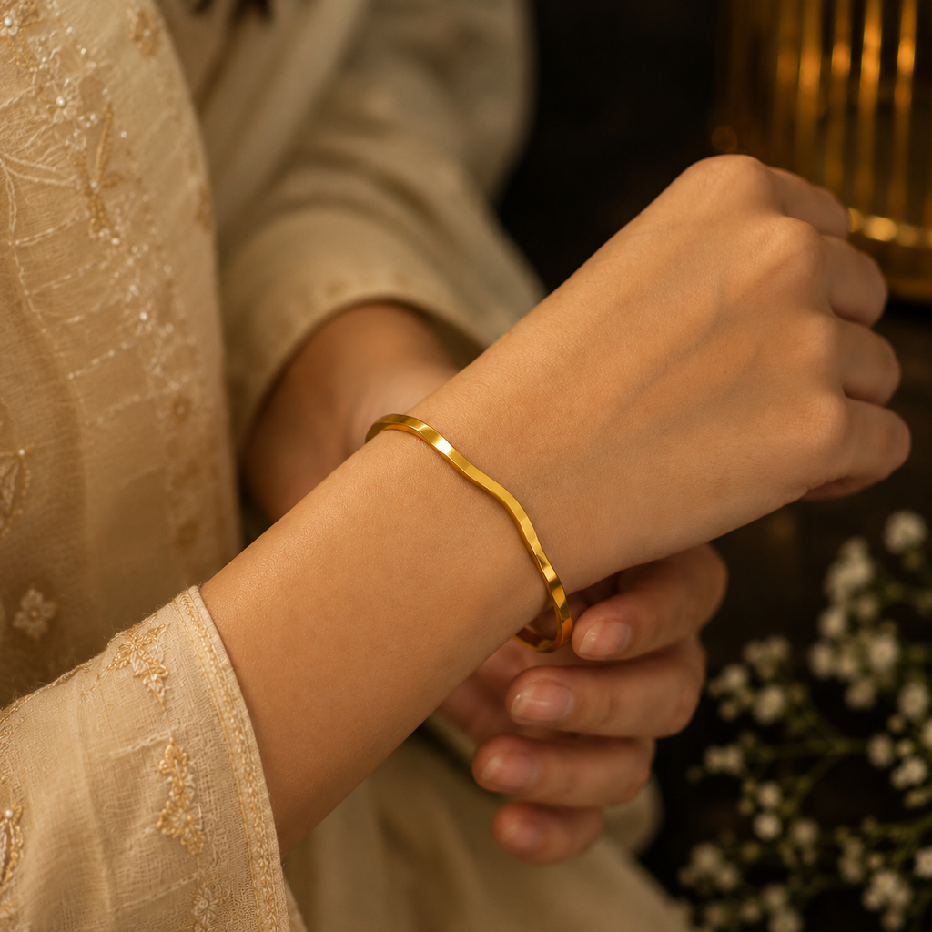 18K Gold Plated Minimalist Bangle for Women