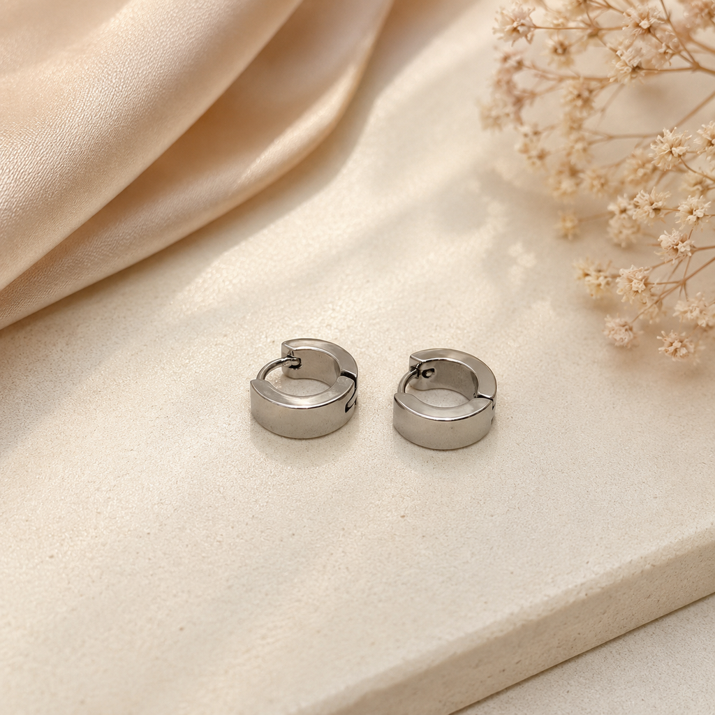 Classic Silver Hoop Earrings – Minimalist Design