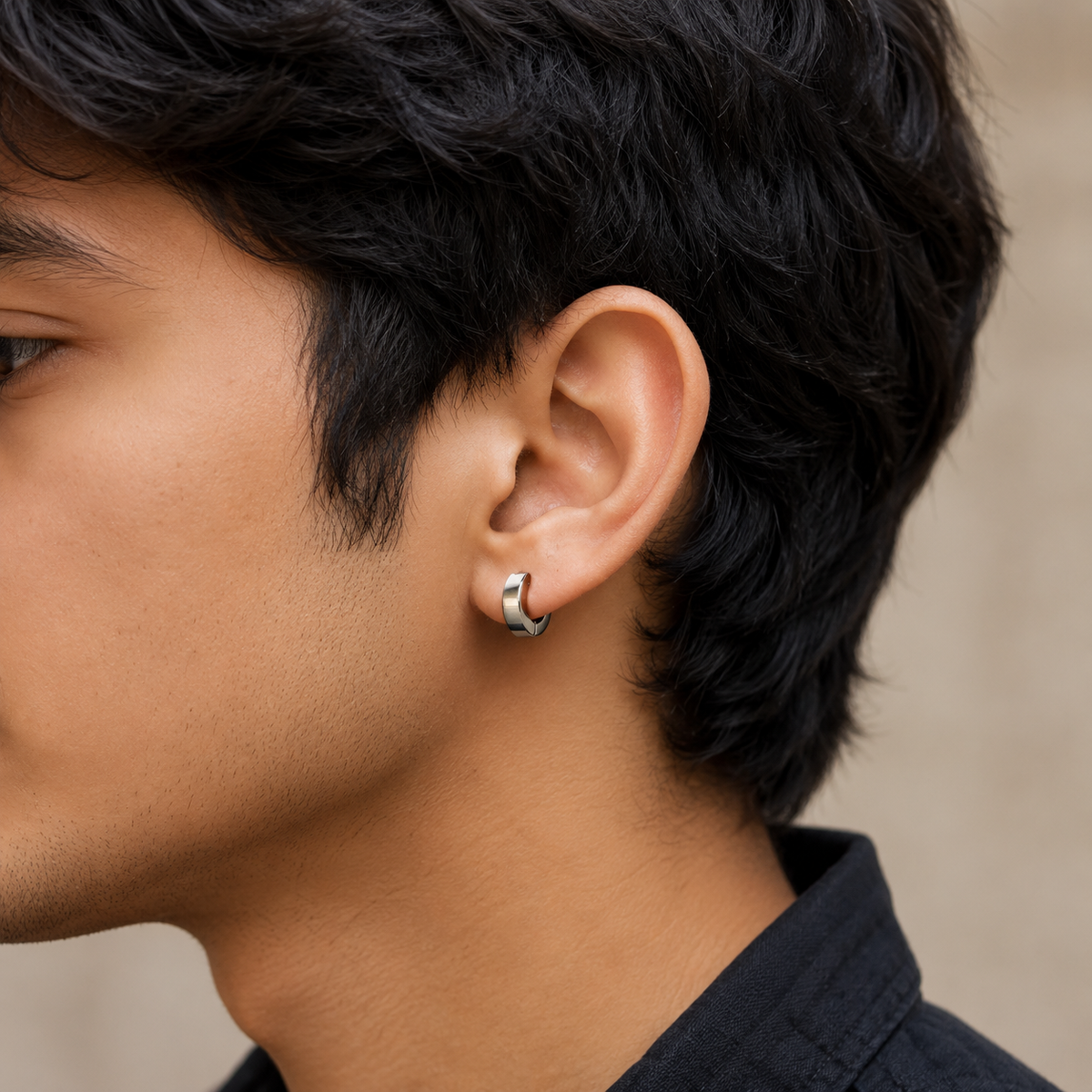 Classic Silver Hoop Earrings – Minimalist Design
